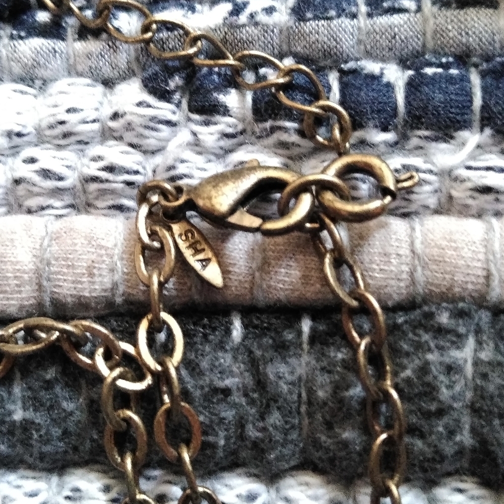 Vintage Brass and Black Beaded Pendant Necklace - Picture 8 of 15